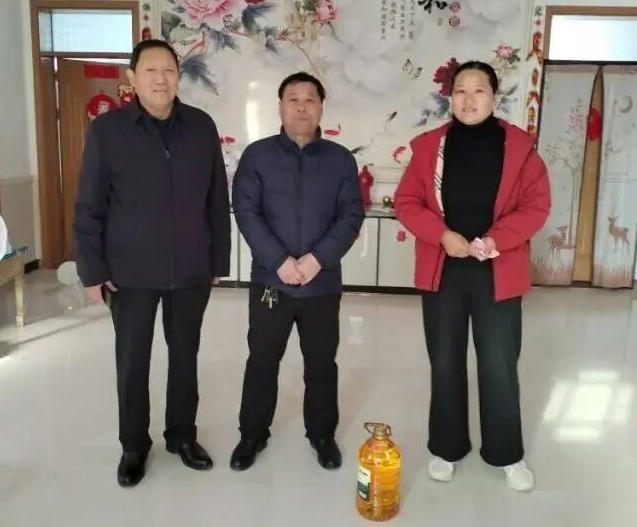新春慰問(wèn)暖人心